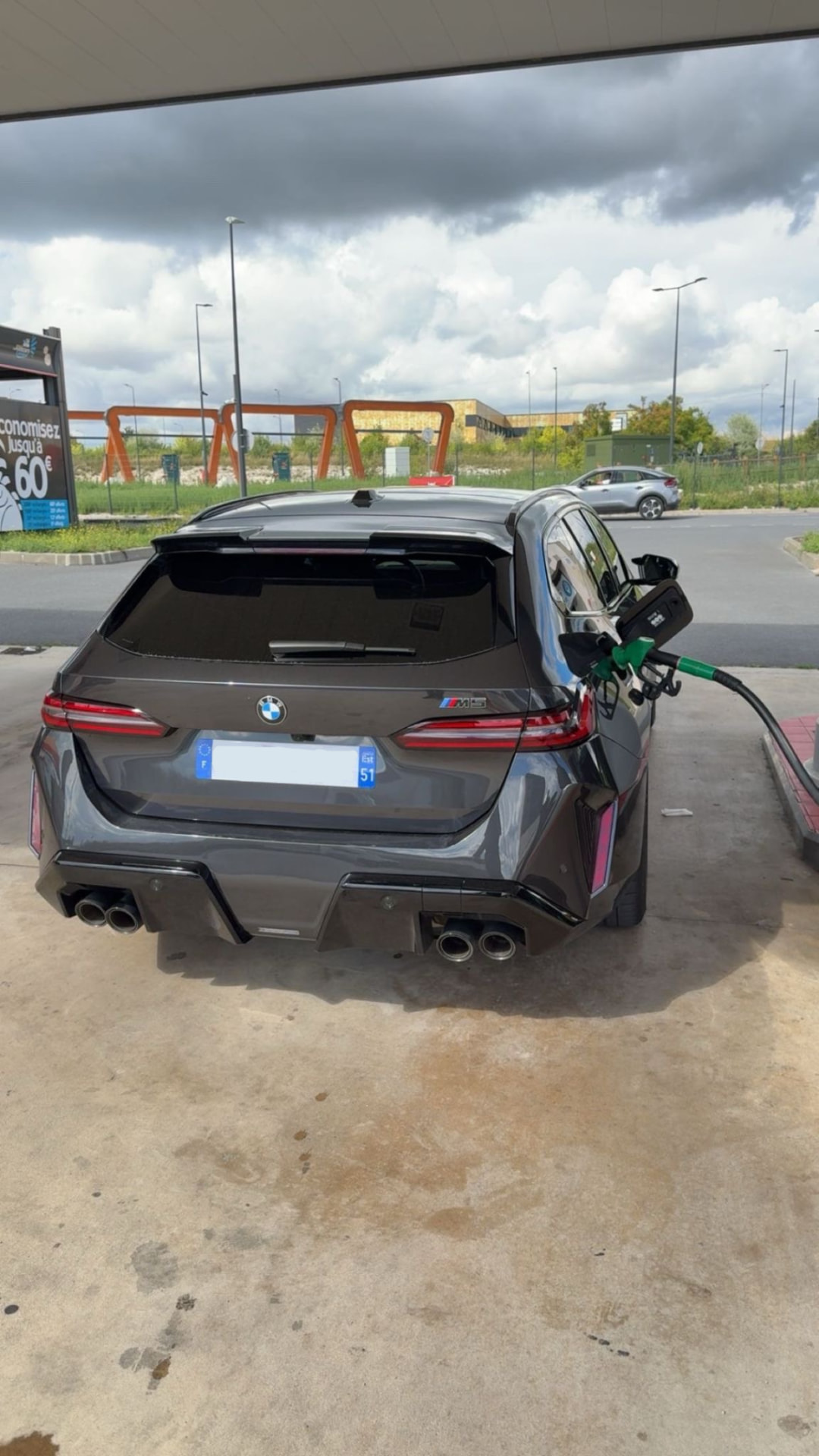 BMW M5 Touring en transfert